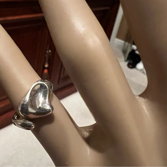 Tiffany Heart Sterling Silver Women\'s Little Finger Ring size 3-1/2